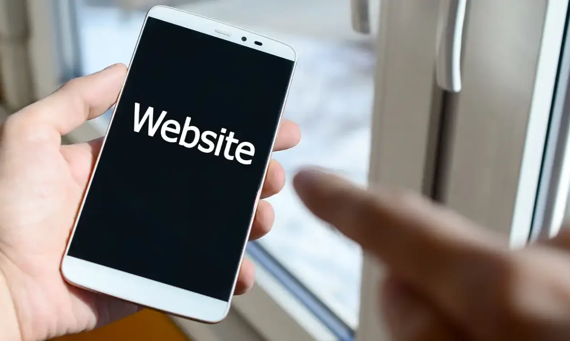 avoir un site web est crucial pour les entreprises en 2025